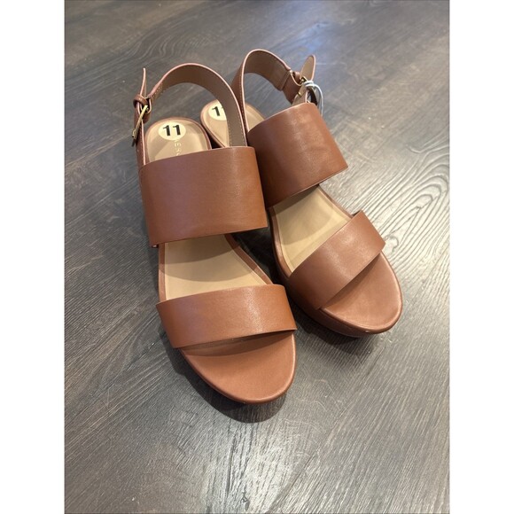 NWT Aerosoles Camera Womens Heels Clay Leather Size 11 - Picture 4 of 10